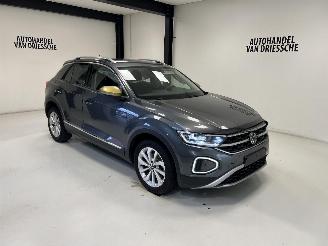 Schadeauto Volkswagen T-Roc DSG 2022/6