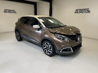 Avarii autoturisme Renault Captur ICONIC 2016/7