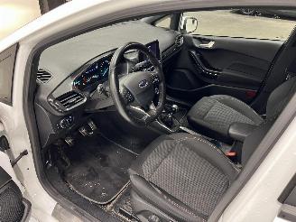 Ford Fiesta ST-LINE picture 11