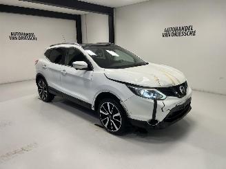 Unfallwagen Nissan Qashqai EDITION 2014/4