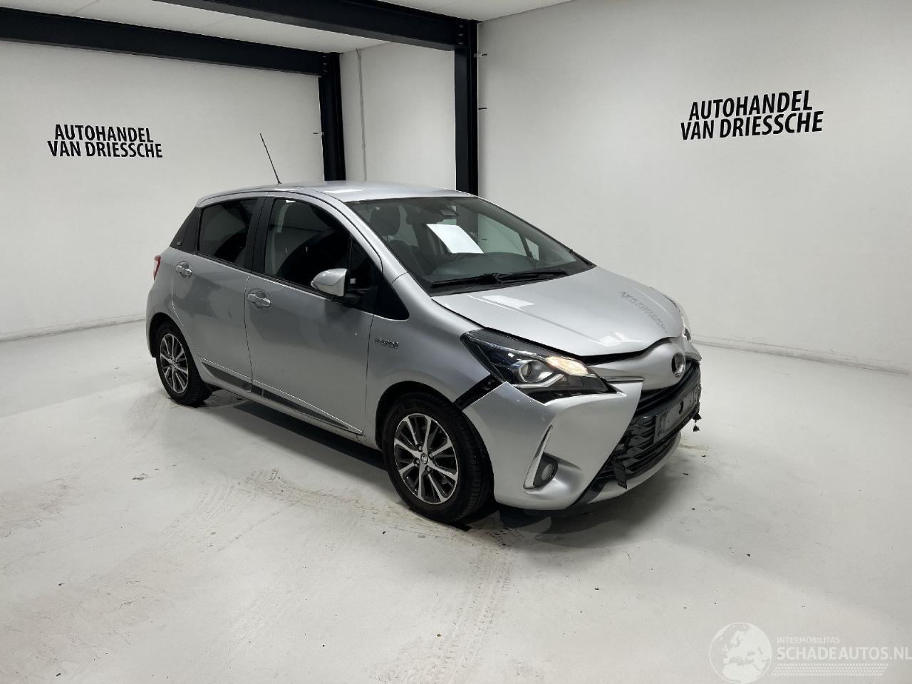 Toyota Yaris HYBRIDE