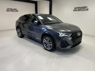 Vaurioauto  passenger cars Audi Q3 SPORTBACK S-LINE 2023/6