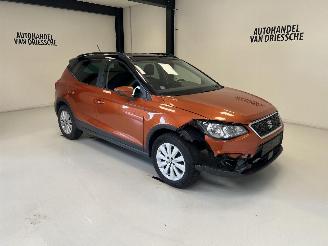 krockskadad bil auto Seat Arona STYLE 2020/3