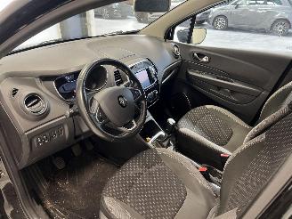 Renault Captur INTENS picture 11