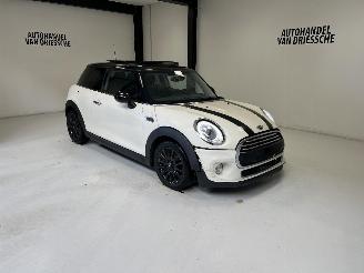 Voiture accidenté Mini Cooper PANORAMA 2014/10