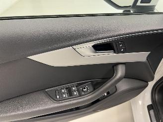 Audi A4 S-TRONIC picture 13
