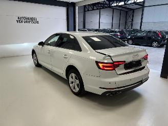 Audi A4 S-TRONIC picture 6