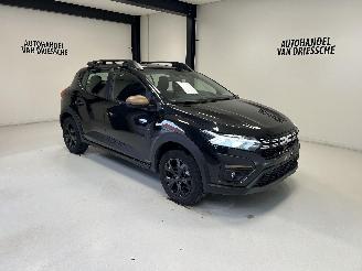 Schadeauto Dacia Sandero EXTREME 2025/6