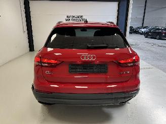 Audi Q3  picture 4