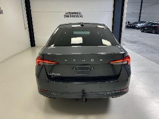 Skoda Octavia AMBITION picture 4