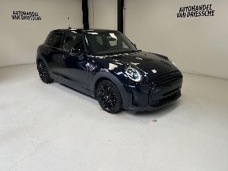 skadebil auto Mini Cooper AUTOMATIQUE 2021/12