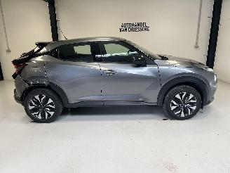 Nissan Juke  picture 2