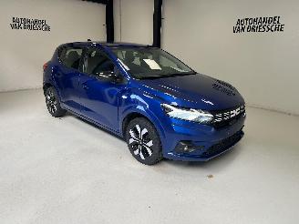 Schadeauto Dacia Sandero LPG+ESSENCE 2025/3