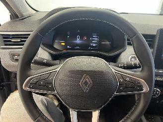 Renault Clio  picture 13