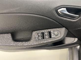 Renault Clio  picture 12