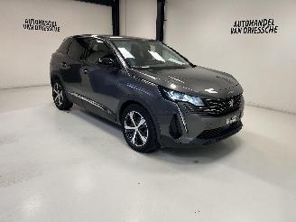 Coche accidentado Peugeot 3008 ALLURE 2023/4