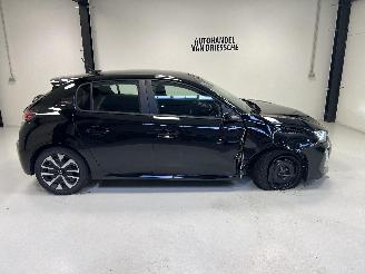uszkodzony samochody osobowe Peugeot 208 STYLE 2026/1