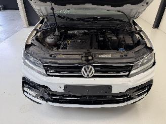 Volkswagen Tiguan R-LINE/4MOTION/DSG picture 9