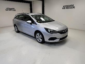 Opel Astra AUTOMAAT picture 2