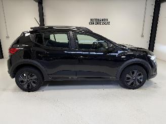 Unfallwagen Dacia Sandero STEPWAY/AUTOMAAT 2025/1