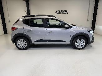 damaged passenger cars Dacia Sandero STEPWAY 2024/6