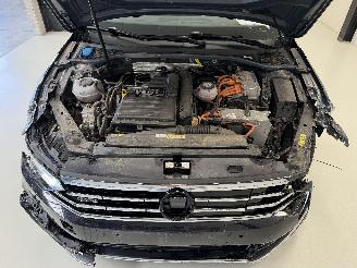 Volkswagen Passat GTE/ PLUG IN picture 11