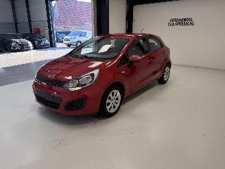 Kia Rio  picture 7