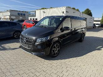 škoda osobní automobily Mercedes V-klasse V300 extra lang 4-Matic Facelift 2025/1