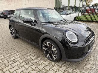 Mini Cooper Nieuw model! picture 3