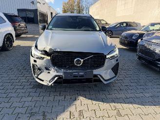 Volvo Xc-60 T6 ultra dark awd / Panorama/ Luchtvering picture 2