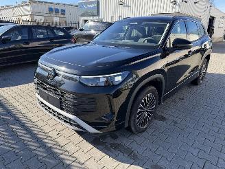 Schadeauto Volkswagen Tayron 1.5 eTSI 110 kW Life 2025/8