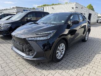 Unfallwagen Toyota C-HR Edition/ Hybride 2025/9