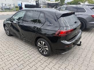 Volkswagen Golf 1.5 eTSI 110kw energy picture 6