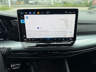 Volkswagen Golf 1.5 eTSI 110kw Energy picture 13