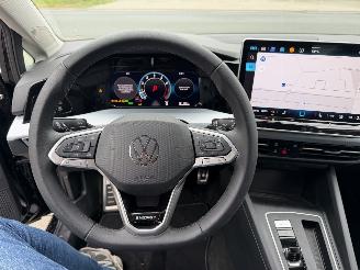 Volkswagen Golf 1.5 eTSI 110kw Energy picture 7
