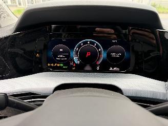 Volkswagen Golf 1.5 eTSI 110kw Energy picture 11