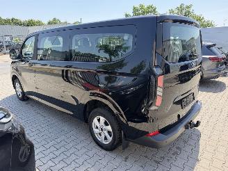 Ford Tourneo Custom 9 persoons L2 Navi / Camera picture 5