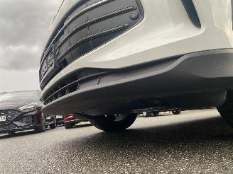 krockskadad bil auto Volkswagen Tiguan 1.5 eTSI Goal 2025/9