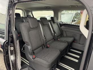 Ford Tourneo Custom L2 9-persoons picture 9