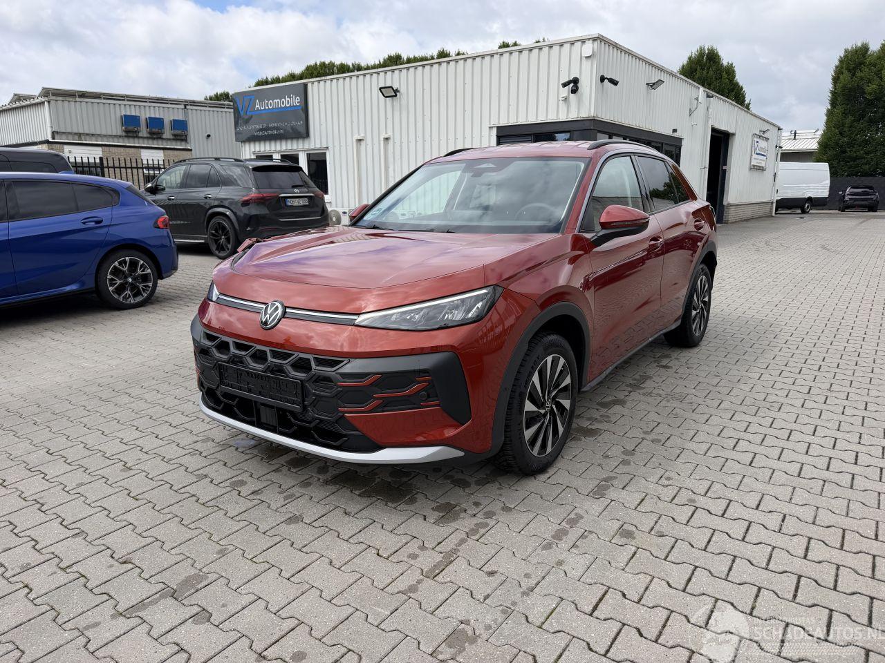 Volkswagen T-Roc 1.5 eTSI nieuw model