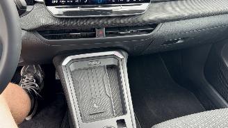 Volkswagen T-Roc 1.5 eTSI nieuw model picture 12