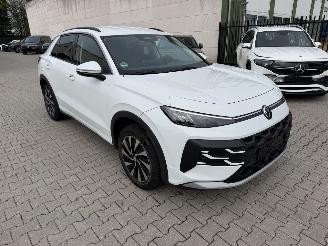 Volkswagen T-Roc 1.5 eTSI  energy nieuw model picture 3