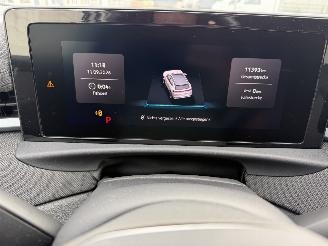 Volkswagen T-Roc 1.5 eTSI  energy nieuw model picture 13