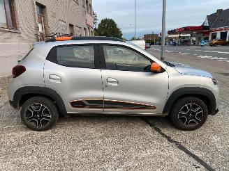 Voiture accidenté Dacia Spring COMFORT PLUS 2021/12