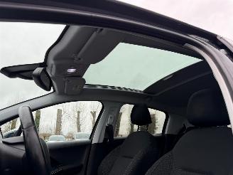 Peugeot 208 ALLURE picture 30