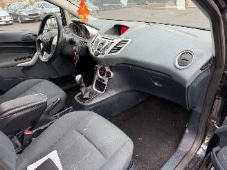 Ford Fiesta TITANIUM picture 32