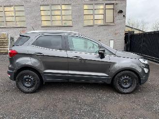 Damaged car Ford EcoSport TITANIUM 2020/2