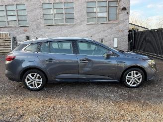 Vaurioauto  passenger cars Renault Mégane 1.5 CDTI 2017/1