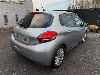 Peugeot 208 1.2 I picture 17