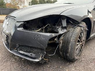 Jaguar XF 2.2 D picture 9